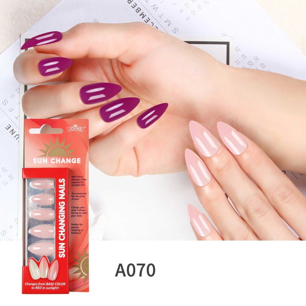 Almond shaped Photochromic Press On Nails Color changing from pink to red